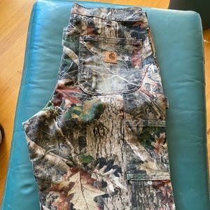 Cathartic Camo 34” x 34” never worn